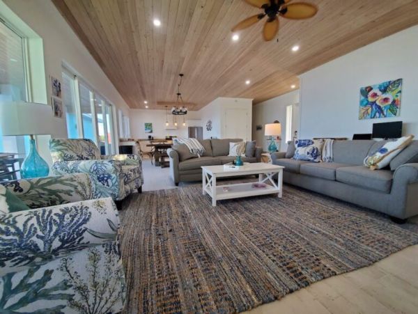 Ocean Front Bahamas Vacation Home