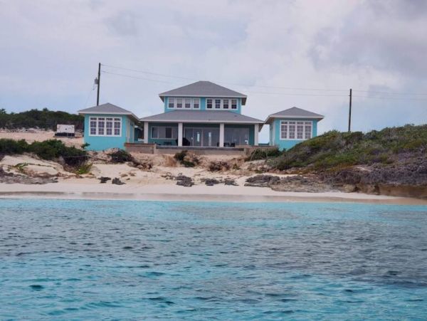 Ocean Front Bahamas Vacation Home