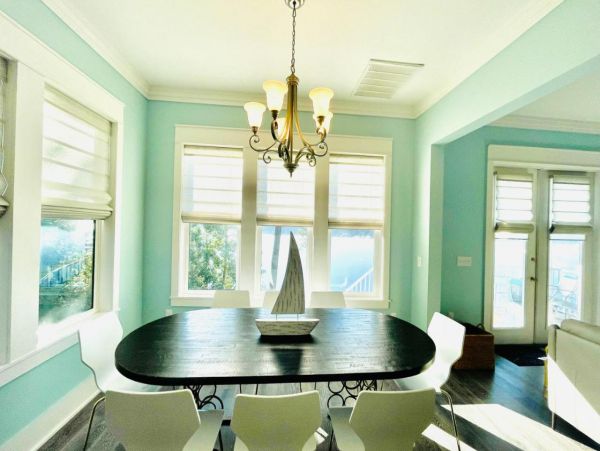 Bayfront Home Four Bedrooms with Private Pier, Patio & Amazing Water Views