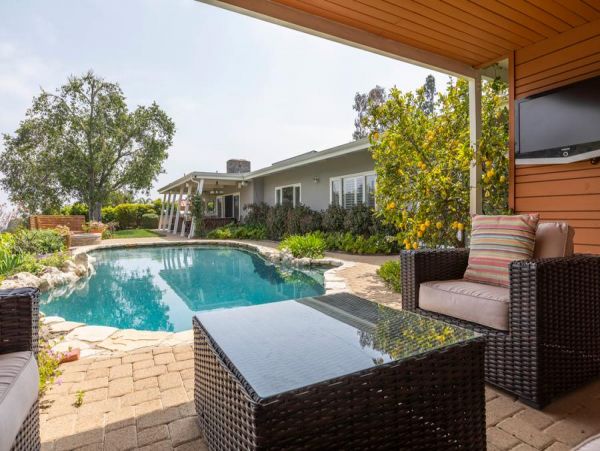 Bel Air Vacation Home with 4 Bedroom & Stunning Views