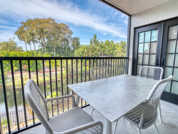 Lovely 2 Bedroom Vacation Rental