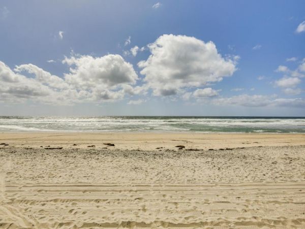 Walk to Beach San Diego Vacation Condo One Bedroom