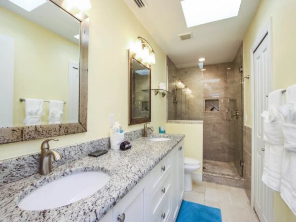 Captiva Vacation Home with 3 Bedroom & Beach Access