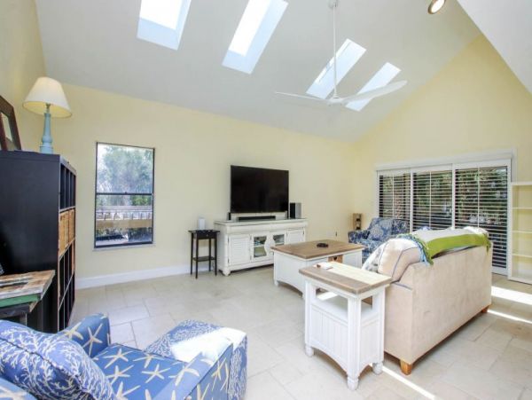 Captiva Vacation Home with 3 Bedroom & Beach Access