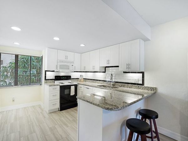 Fort Myers Beach 2 Bedroom Rental Canal Views
