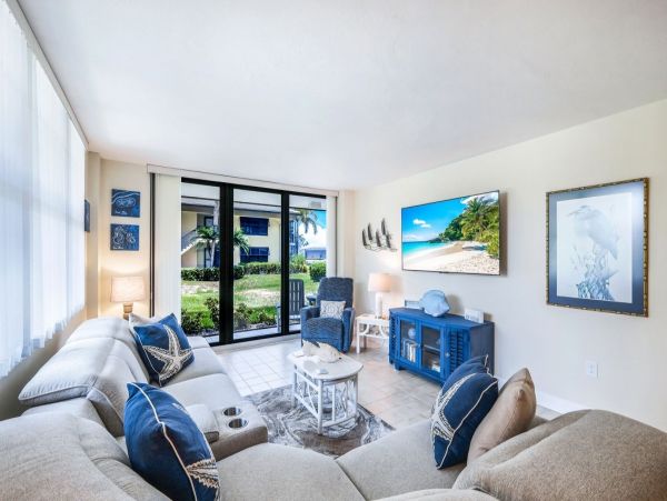 Charming Marco Island 2 Bedroom Vacation Condo