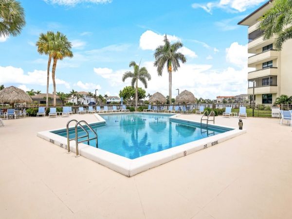 Charming Marco Island 2 Bedroom Vacation Condo