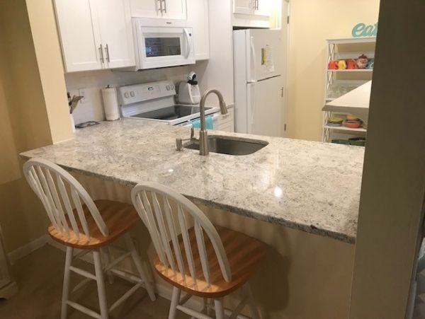 Two Bedroom Vacation Condo in Naples