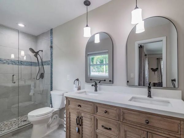 Luxury 3 Bedroom Pool Retreat