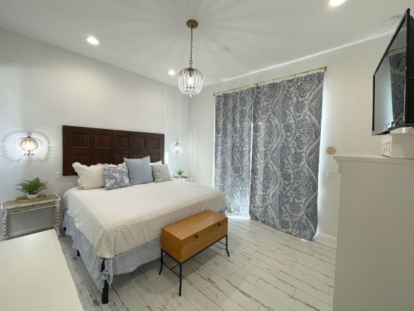 Luxury Waterfront Home with Private Pool, Outdoor Kitchen, Grill & TV