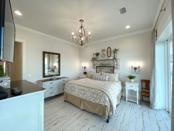 Luxury Waterfront Home with Private Pool, Outdoor Kitchen, Grill & TV