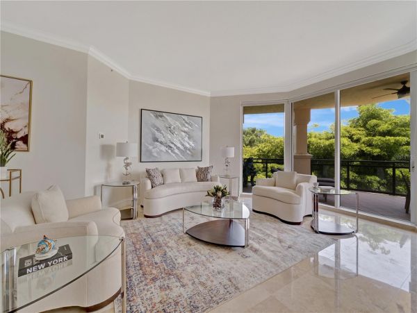 On Beach Longboat Key Vacation Condo Three Bedroom