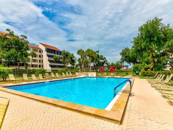 Siesta Key Two Bedroom Vacation Rental Near the Beach