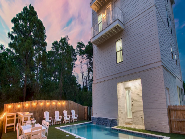 Santa Rosa Beach Vacation Home Sleeps 38 Guests