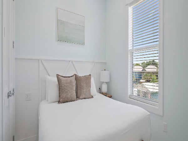 Santa Rosa Beach Vacation Home Sleeps 38 Guests