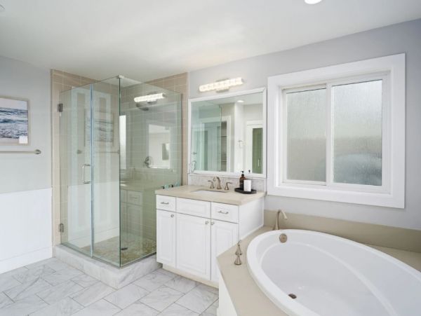 Oceanfront Three Bedroom Vacation Rental in Mission Beach