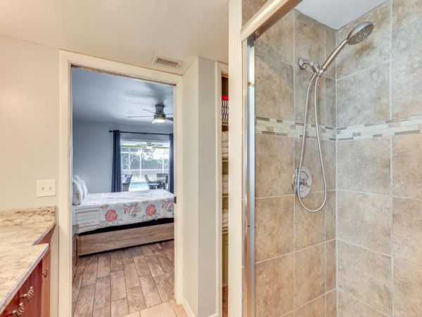 Sarasota Getaway: Heated Pool, Games, Close to Downtown