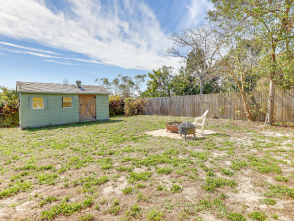 Sarasota Getaway: Heated Pool, Games, Close to Downtown