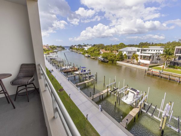 Sarasota Canal Front One Bedroom Vacation Rental
