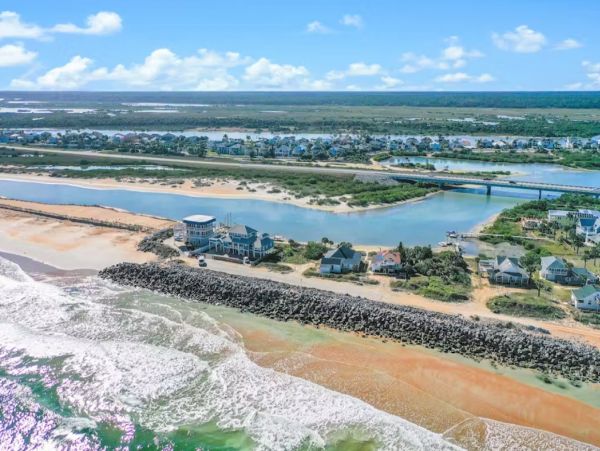 Oceanfront Five Bedroom Vacation Home in St. Augustine