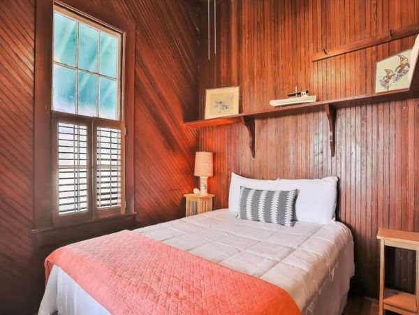 Oceanfront Five Bedroom Vacation Home in St. Augustine