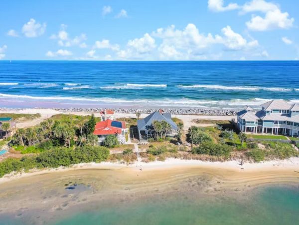 Oceanfront Five Bedroom Vacation Home in St. Augustine
