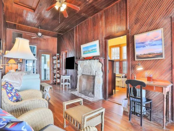 Oceanfront Five Bedroom Vacation Home in St. Augustine