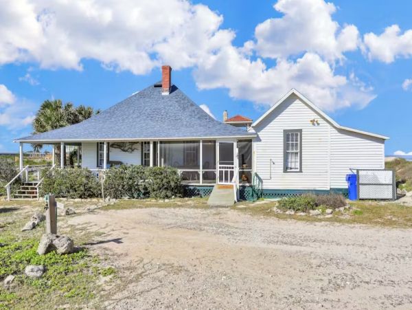 Oceanfront Five Bedroom Vacation Home in St. Augustine