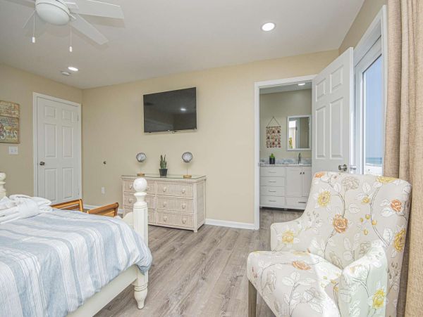 Gulf Front Three Bedroom Vacation Rental in Panama City Beach