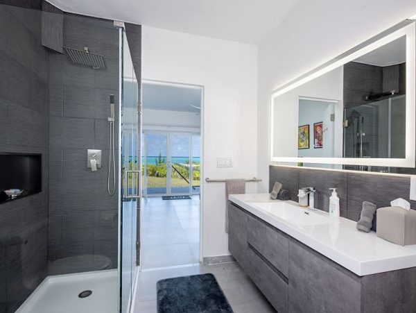 Beachfront Six-Bedroom Estate With Pool in Palmetto Point