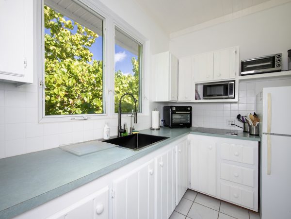 Beachfront Six-Bedroom Estate With Pool in Palmetto Point