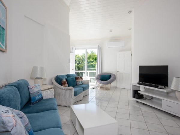 Beachfront Six-Bedroom Estate With Pool in Palmetto Point