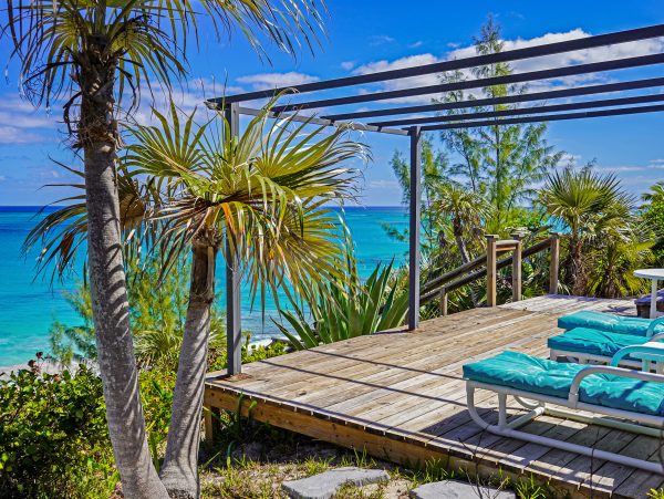 Beachfront Six-Bedroom Estate With Pool in Palmetto Point