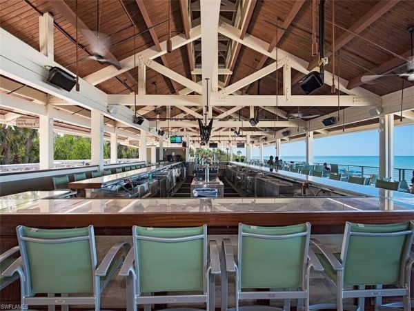Naples Three Bedroom Vacation Condo
