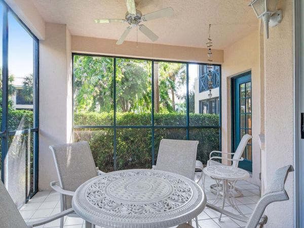 Naples Three Bedroom Vacation Condo