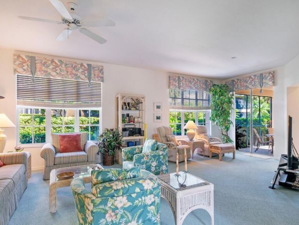 Naples Three Bedroom Vacation Condo