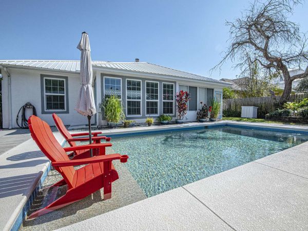Panama City Beach Four Bedroom Vacation Rental with Private Pool