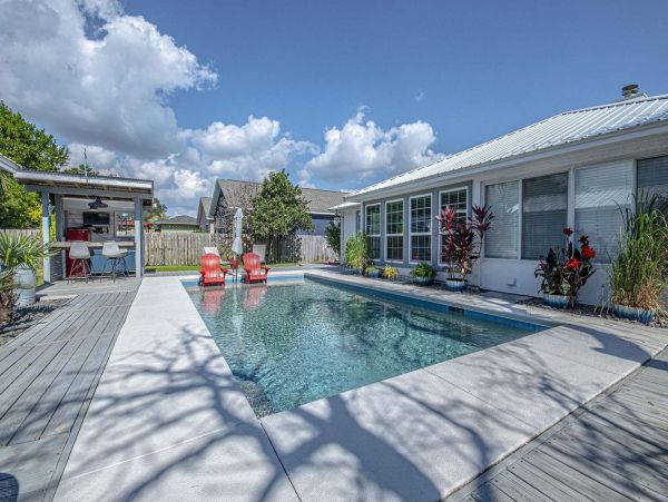 Panama City Beach Four Bedroom Vacation Rental with Private Pool