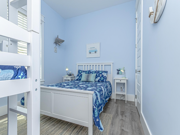Relaxing Getaway Four Bedroom Vacation Pool Home