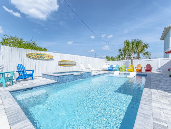 Relaxing Getaway Four Bedroom Vacation Pool Home