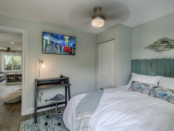 Naples Family-Friendly Beach Vacation Rental