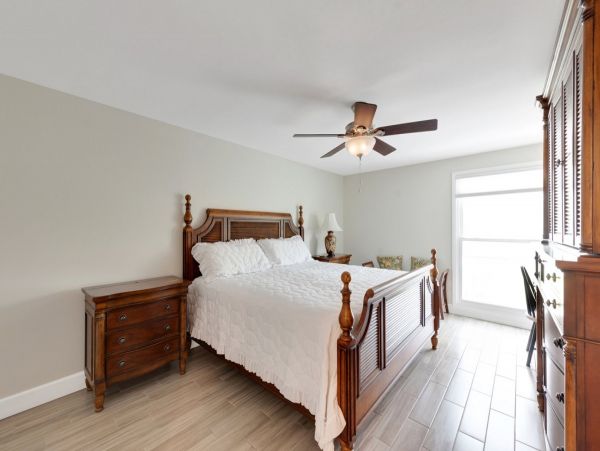 Holmes Beach Vacation Home 3 Bedroom, Pool & Beach Access