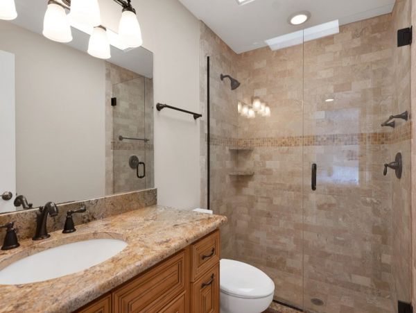 Holmes Beach Vacation Home 3 Bedroom, Pool & Beach Access
