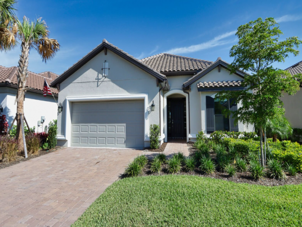 Fabulous Three Bedroom Vacation Home Great Amenities