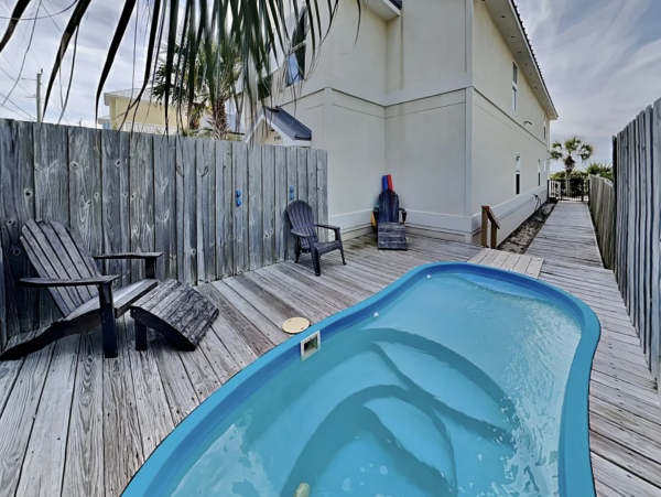 Pet-Friendly 7BD Gulf Front Home with Private Plunge Pool