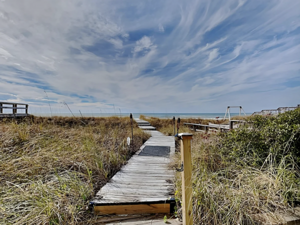 Pet-Friendly 7BD Gulf Front Home with Private Plunge Pool