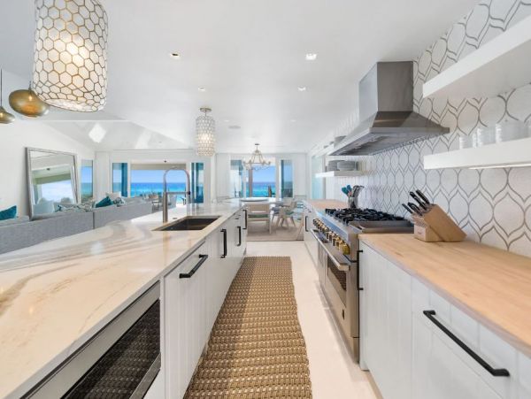 Gulf Front Vacation Pool Home in Alys Beach