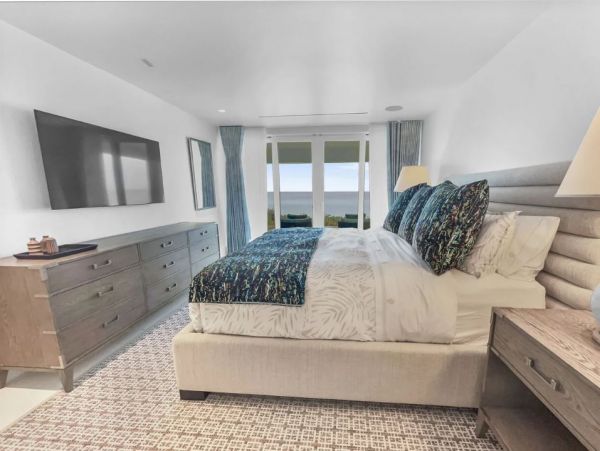 Gulf Front Vacation Pool Home in Alys Beach