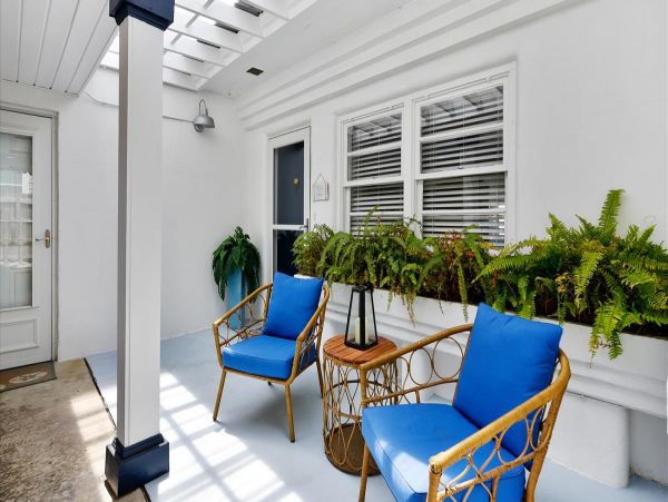 Beachfront Vacation Pool Home in Panama City