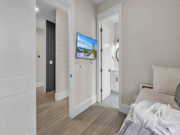 Bradenton Beach Vacation Rental with 8 Bedrooms & Bay views